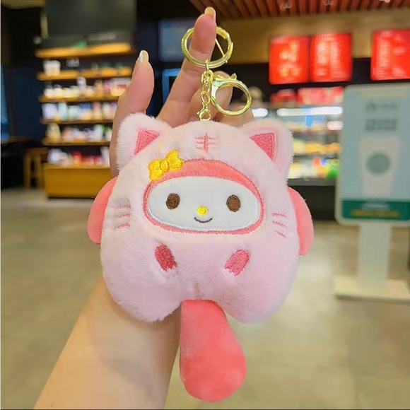 PLUSH -KEYCHAIN -CHARMS 💕HELLO KITTY SANRIO💕 - Picture 2 of 5